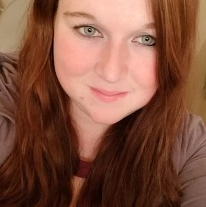 Meet your Posher, Stephany